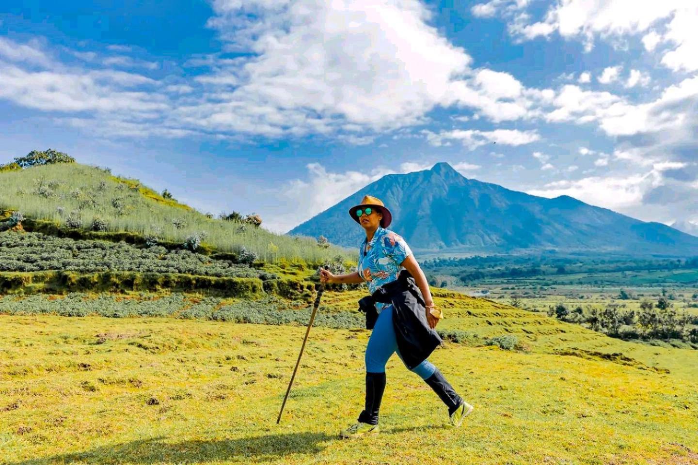 Under Volcanoes View Guest House Nyarugina Buitenkant foto